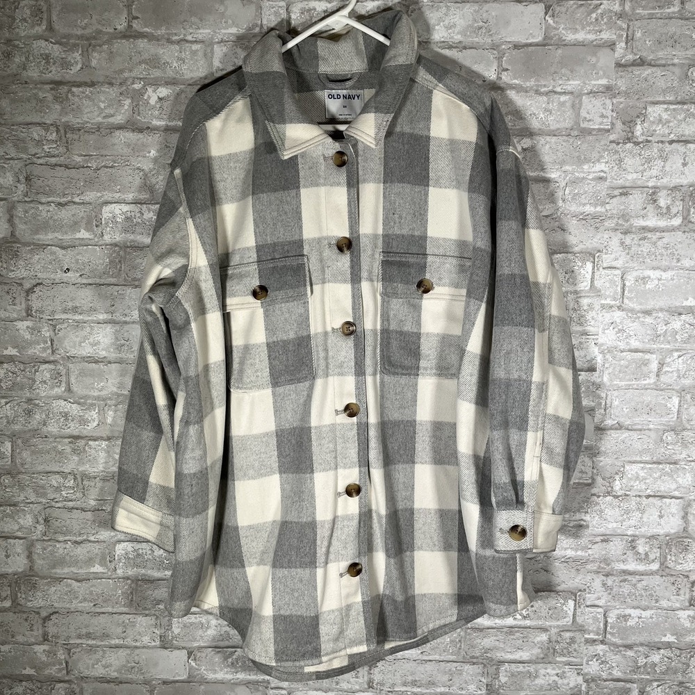 Old Navy Sz 2X Heavyweight Shacket Jacket Pockets Gray Cream Button Plaid